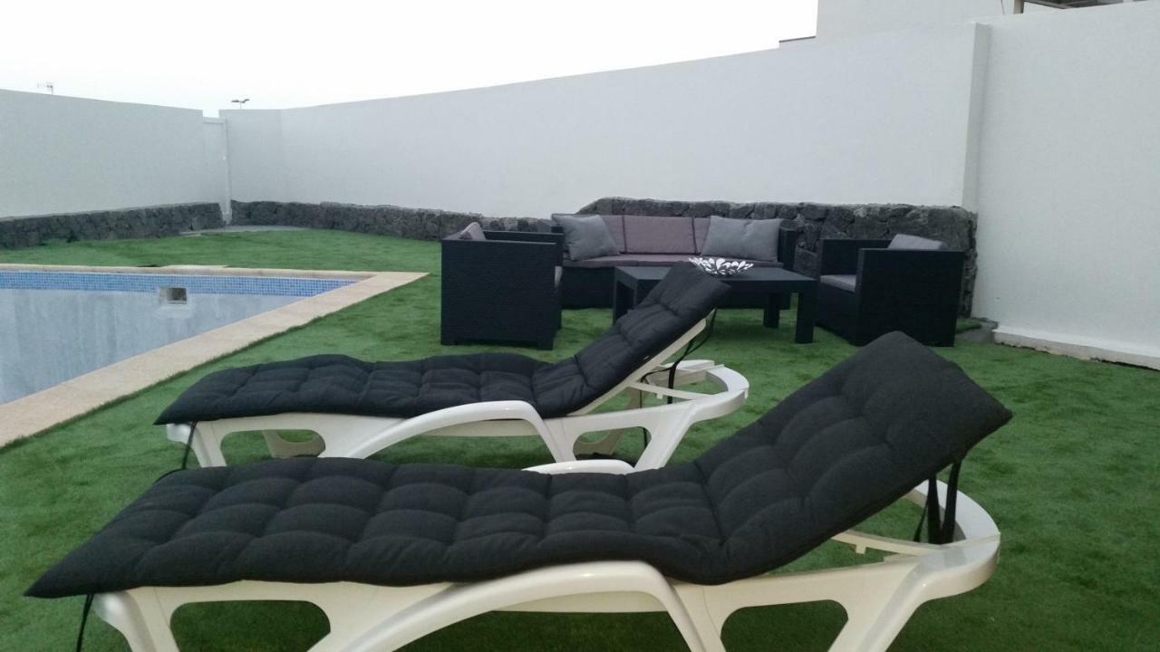 Villaantonia Private Huge Heated Pool And Super Fast Wifi Playa Blanca  Extérieur photo